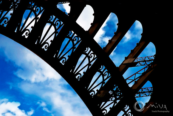 Miva Stock_2271 - France, Paris, Detail of Eiffel Tower