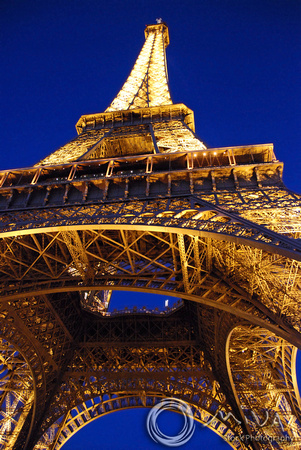 Miva Stock_2587 - France, Paris, Detail of an Eiffel Tower