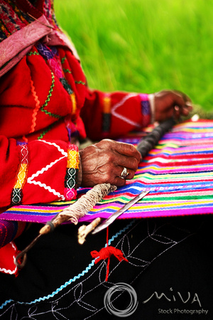 Miva Stock_0994 - Peru, Cusco, weaving close up