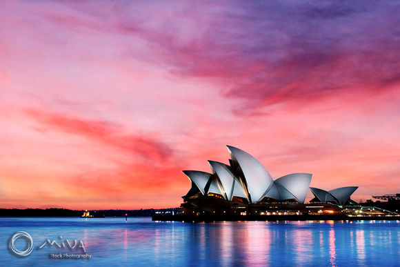 Miva Stock_2885 - Australia, Sydney, Opera House, sunset