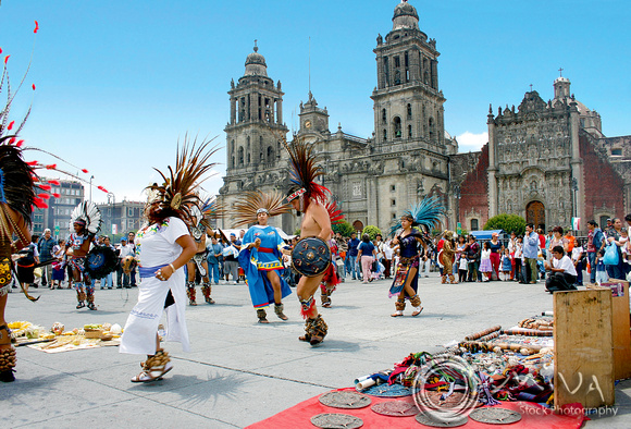 Miva Stock_1409 - Mexico, Mexico City, Zocalo Square, Aztec dance