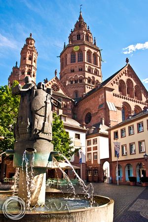 Miva Stock_1507 - Germany, Mainz, Saint Martin's Cathedral