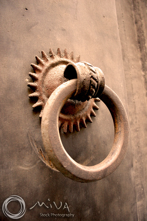 Miva Stock_1567 - Italy, Tuscany, Florence, metal knocker