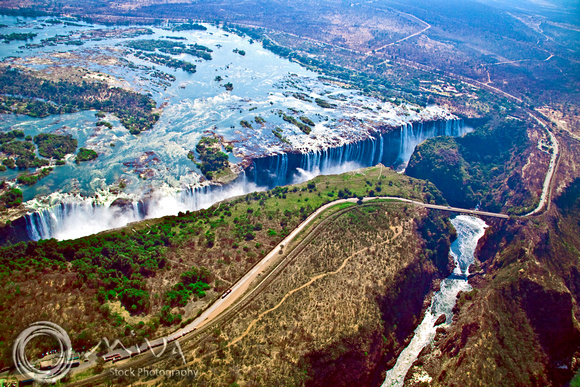 Miva Stock_1633 - Zimbabwe, Victoria Falls, Waterfall
