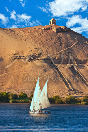 Miva Stock_1732 - Egypt, Aswan, Nile River, Felucca sailboats