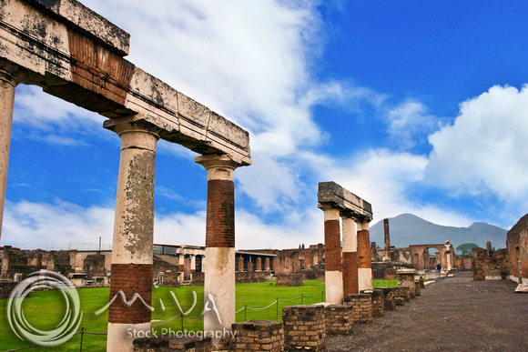 Miva Stock_1856 - Italy, Naples, Pompeii ruins