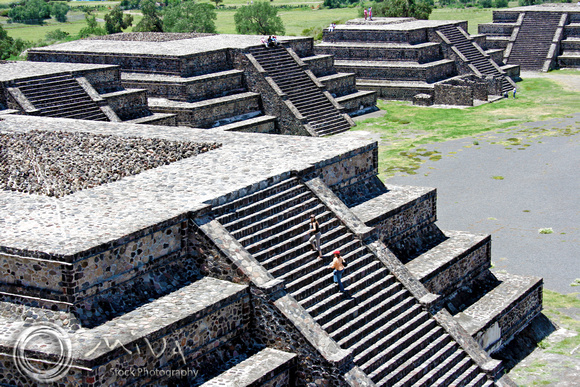 Miva Stock_1969 - Mexico, Teotihuacan, Avenue of the Dead