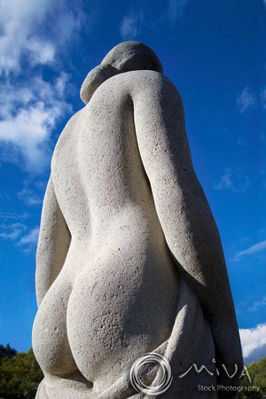 Miva Stock_2158 - Spain, Barcelona, nude statue, Montjuic park