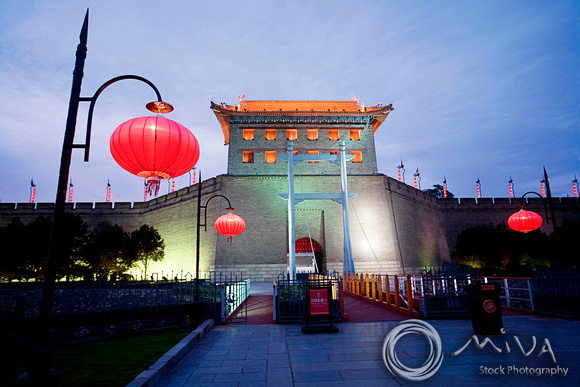 Miva Stock_2341 - China, Xi'an, Xi'an City Wall, South gate