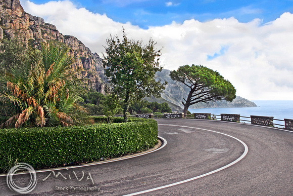 Miva Stock_2397 - Italy, Positano, Amalfi Coast drive road