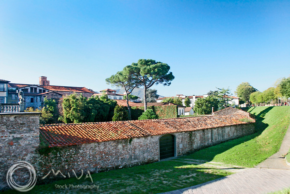 Miva Stock_2437 - Italy, Tuscany, Lucca, Bastion City Walls