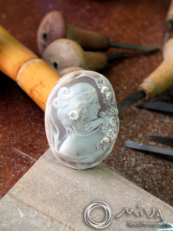 Miva Stock_2534 - Italy, Naples, carved cameo pendant