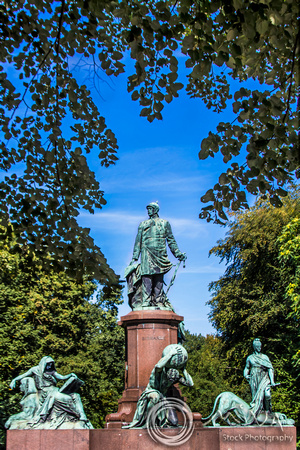 Miva Stock_2974 - Germany, Berlin, Otto Von Bismarck statue