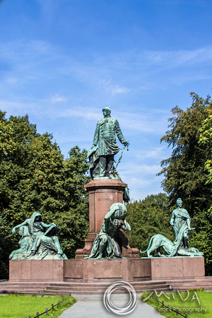 Miva Stock_2976 - Germany, Berlin, Otto Von Bismarck statue