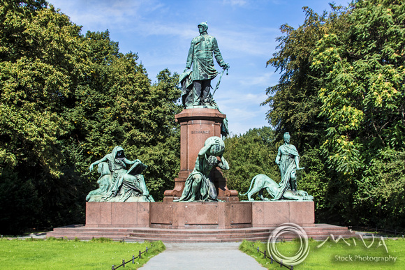 Miva Stock_2977 - Germany, Berlin, Otto Von Bismarck statue