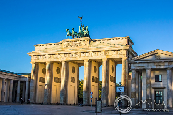 Miva Stock_3006 - Germany, Berlin, Brandenburg Gate