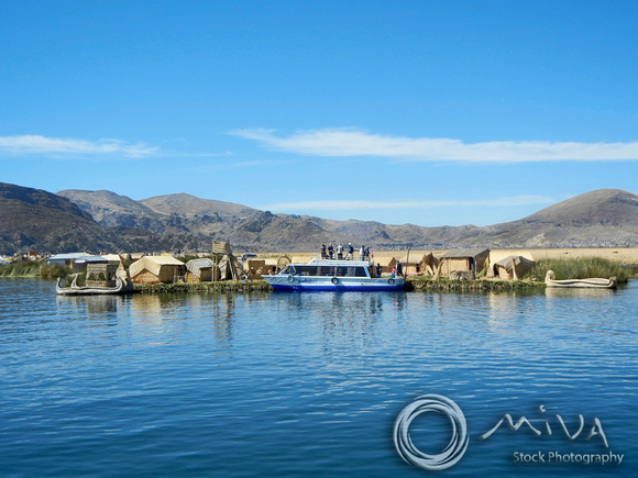 Miva Stock_3136 - Peru, Puno, Lake Titicaca, reed boats