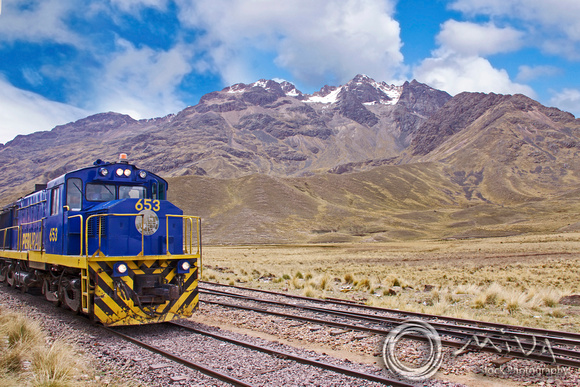 Miva Stock_3146 - Peru, Aguas Calientes, Peru Rail Train