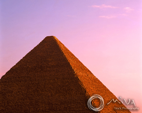 Miva Stock_0991 - Egypt, Cairo, Giza, Great Pyramid