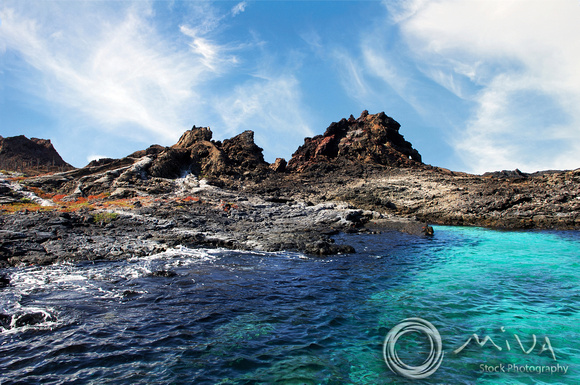 Miva Stock_1042 - Ecuador, Galapagos Islands, rocky coast