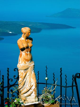 Miva Stock_1121 - Greece, Santorini, Aphrodite Statue
