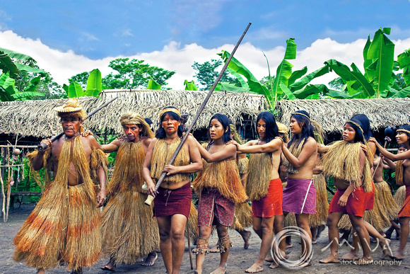 Miva Stock_1221 - Peru, Iquitos, tribal dance