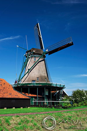 Miva Stock_1257 - Netherlands, Zaanse Schans, windmill