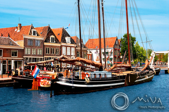 Miva Stock_1285 - Netherlands; Hoorn; canal, boats