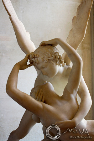 Miva Stock_3238 - France, Paris, Louvre, Psyche and Cupid
