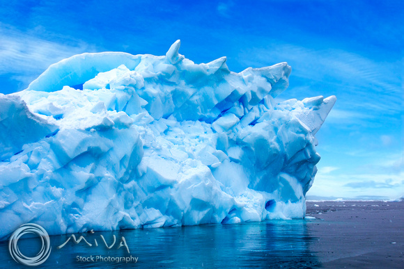 Miva Stock_3211 - Antarctica, Paradise Harbor, Icebergs