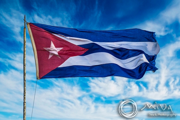 Miva Stock_3504 - Cuba, Havana, Vieja, Cuban flag