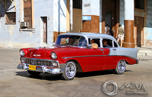 Miva Stock_3486 - Cuba, Havana, vintage car
